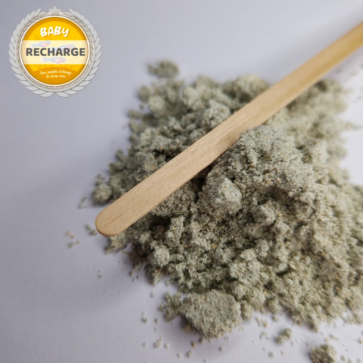 Cette recharge vous permet de continuer à utiliser votre Zollabox Baby pendant un mois environ !